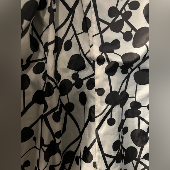 Tulle Women’s Long Wool Peacoat - Picture 12 of 12